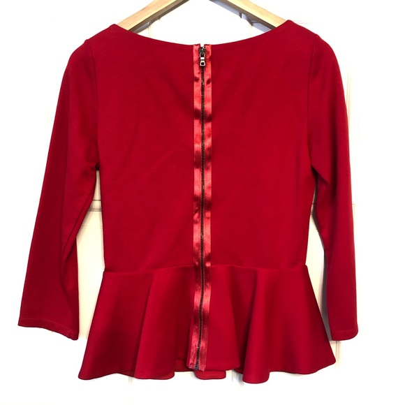 Alice + Olivia Patty Peplum Poppy Top - Picture 3 of 7
